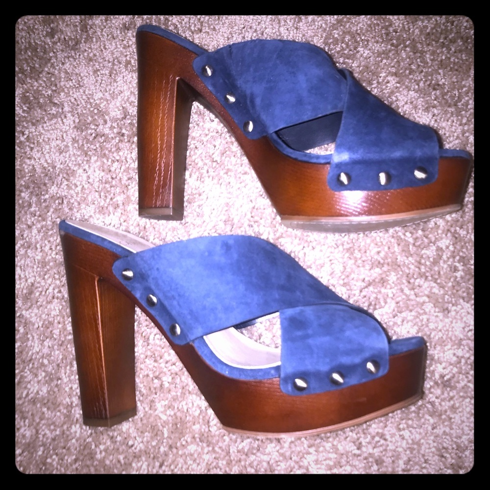 Vince Camuto platform heels